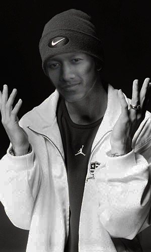 Attachment Eminem_1_uy.jpg